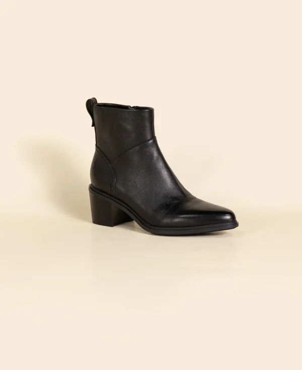 Laruz Noir