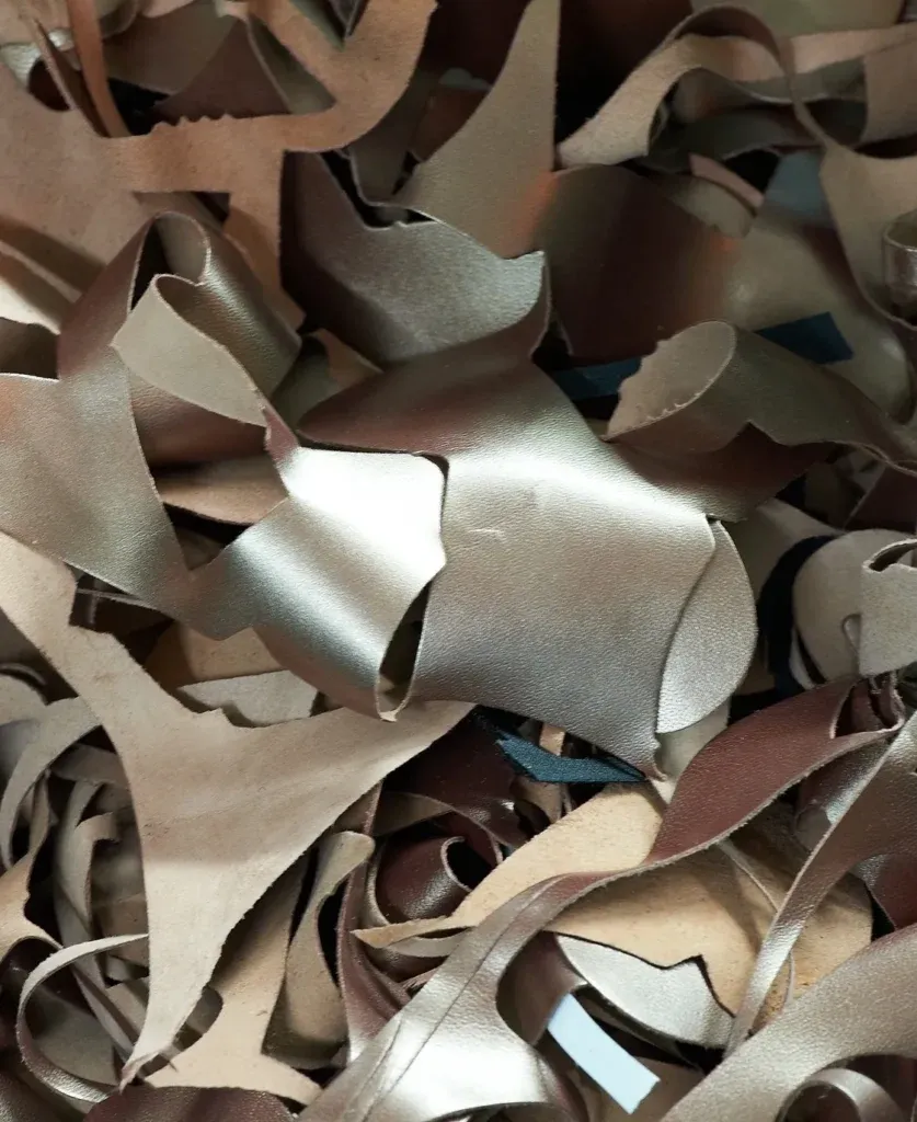 Cuirs issus de tanneries certifiées LWG pour la fabrication de chaussures femme Fugitive